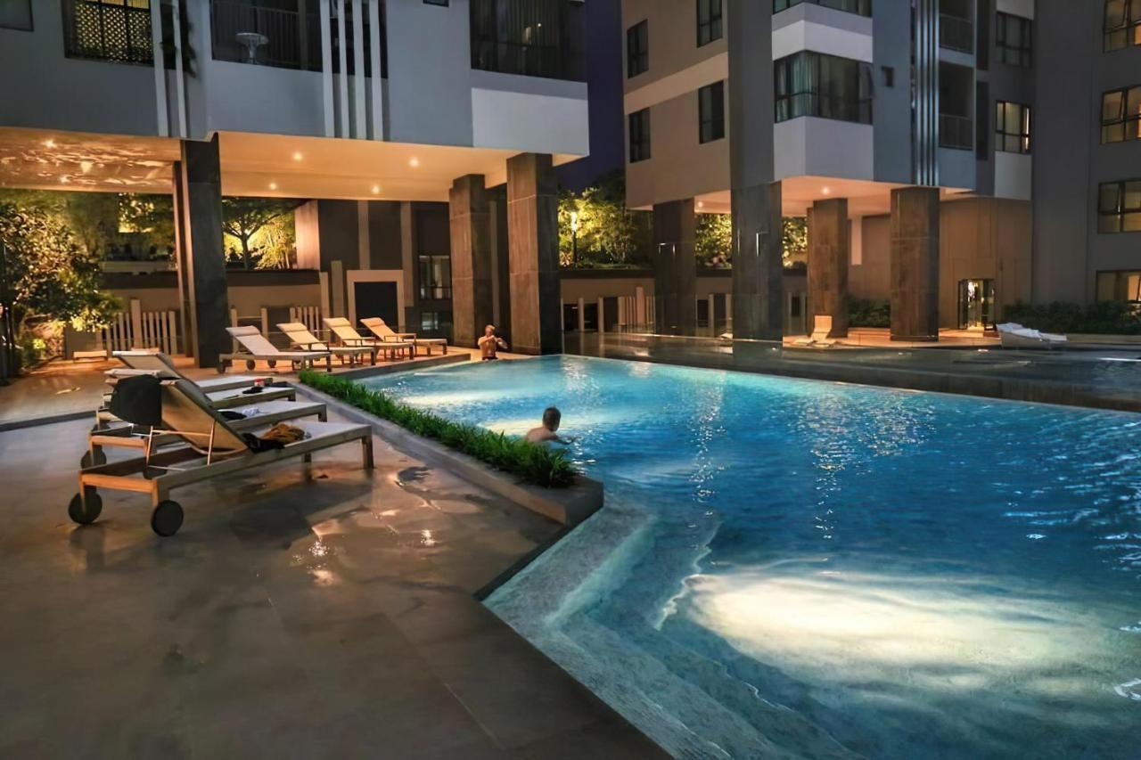 Appartamento Great Location With Infinity Pool - Central Pattaya Esterno foto