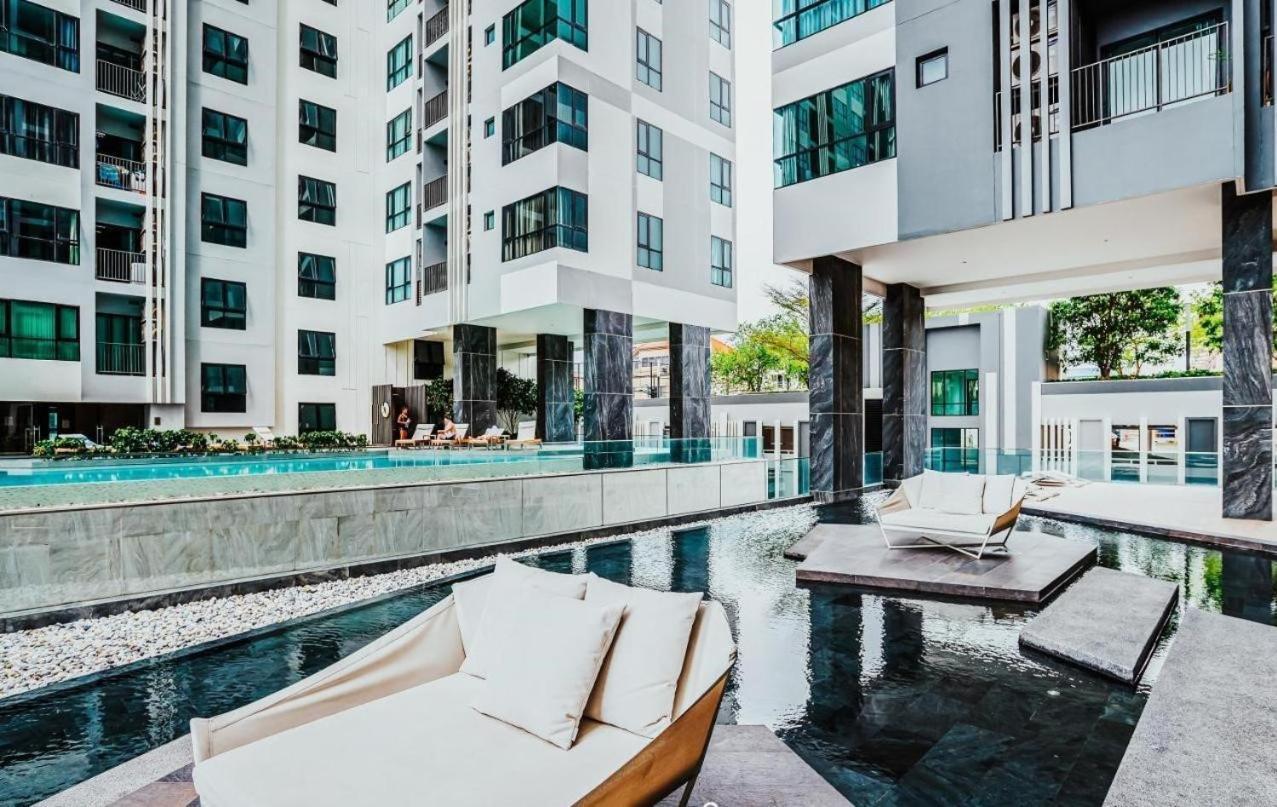 Appartamento Great Location With Infinity Pool - Central Pattaya Esterno foto