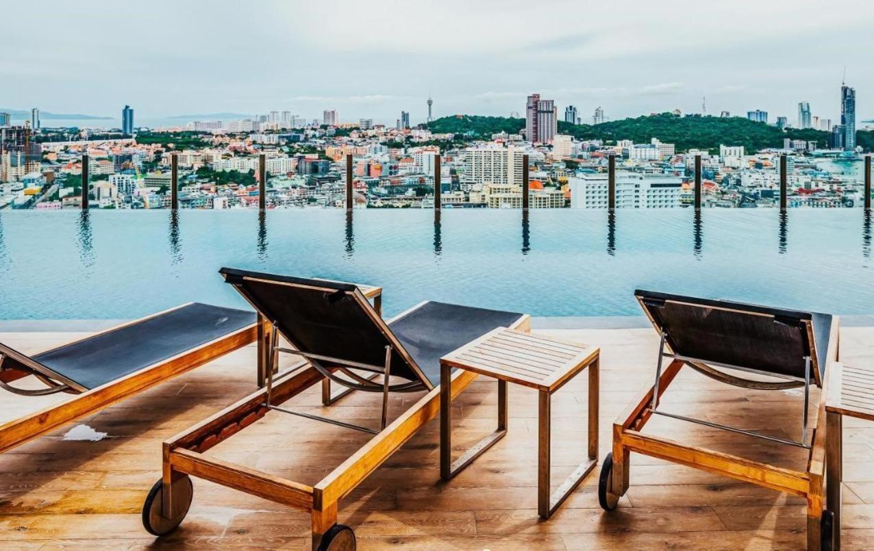 Appartamento Great Location With Infinity Pool - Central Pattaya Esterno foto